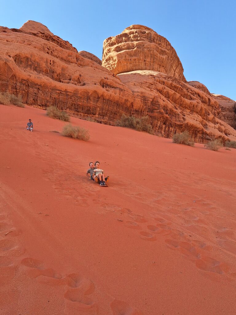 sandboarden in Wadi Rum