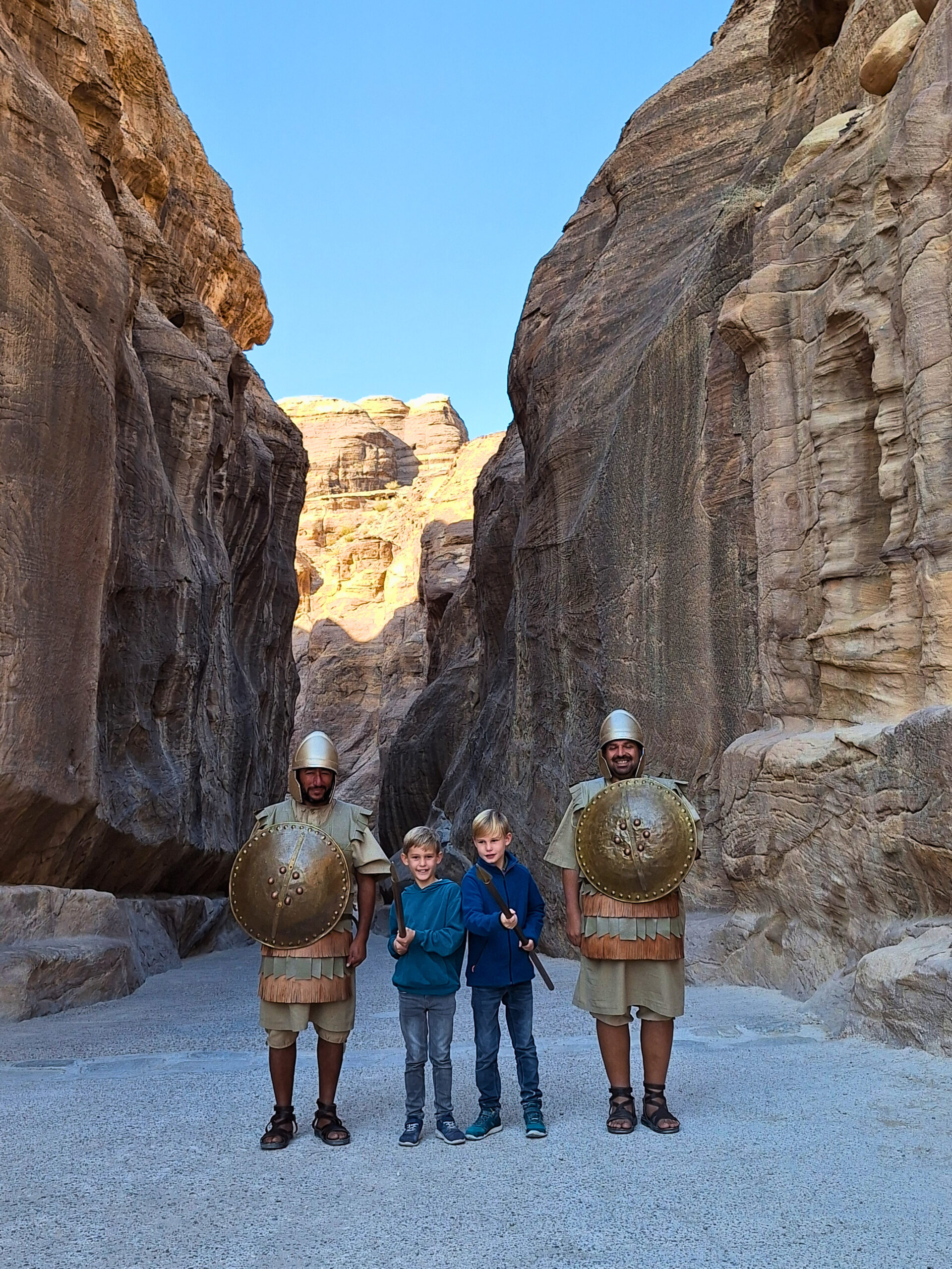 Romeinse soldaten aan de ingang van de Siq, Petra